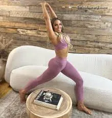 Trish Stratus photo 8 of 1622