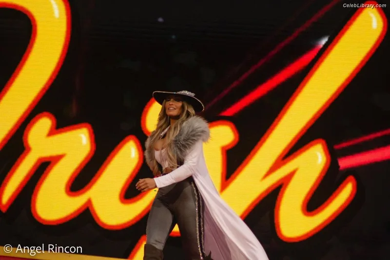 Trish Stratus photo 24 of 1611