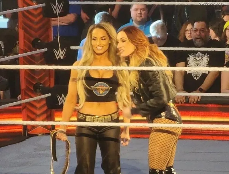 Trish Stratus photo 5 of 1611