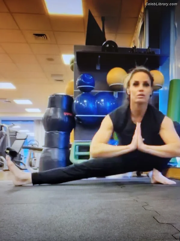 Trish Stratus photo 22 of 1611