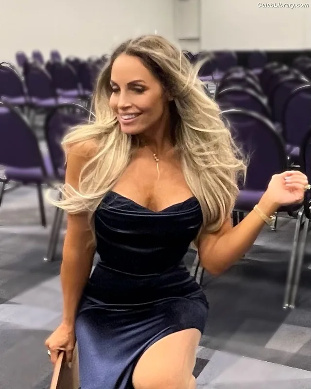 Trish Stratus photo 22 of 1611