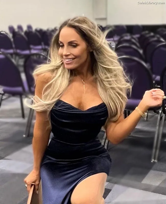 Trish Stratus photo 8 of 1611