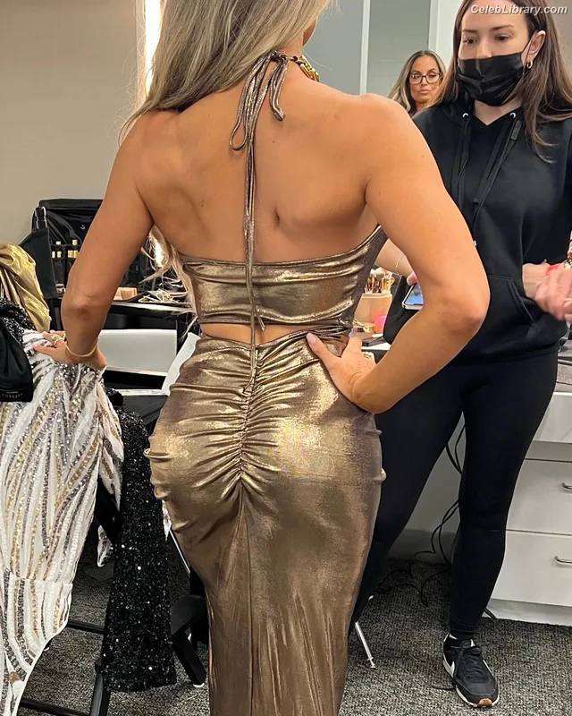 Trish Stratus photo 16 of 1611