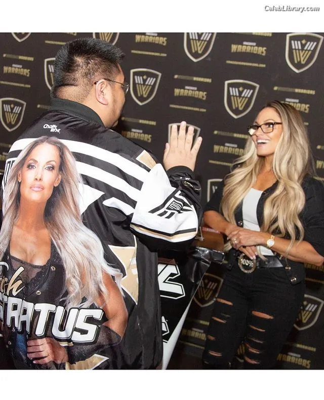 Trish Stratus photo 8 of 1611