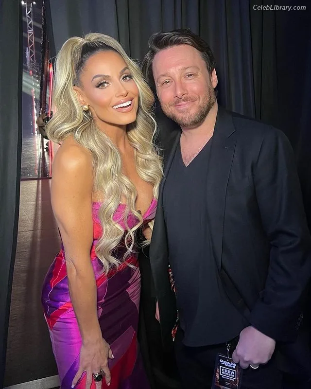 Trish Stratus photo 18 of 1611