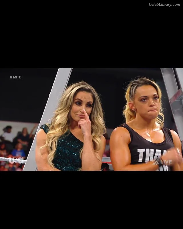 Trish Stratus photo 13 of 1611