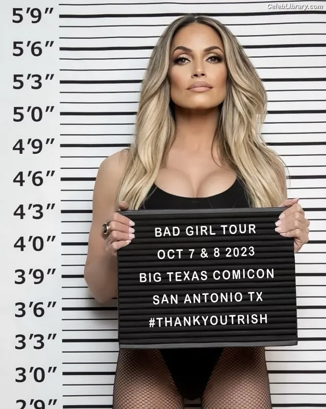 Trish Stratus photo 13 of 1611