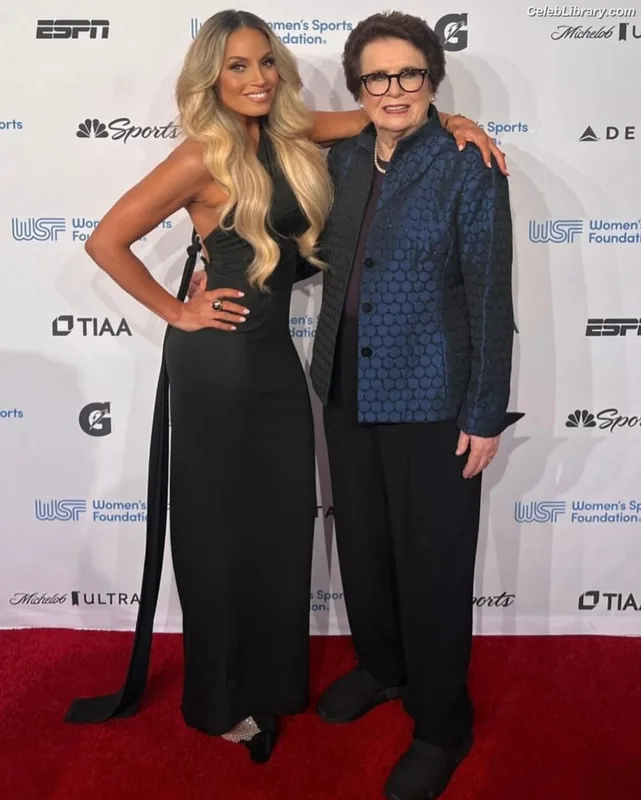 Trish Stratus photo 23 of 1611