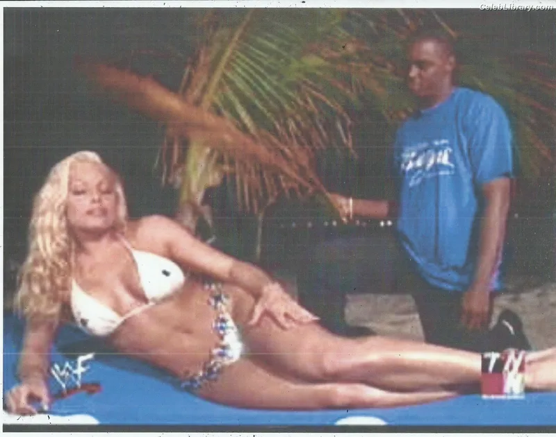 Trish Stratus photo 5 of 1611