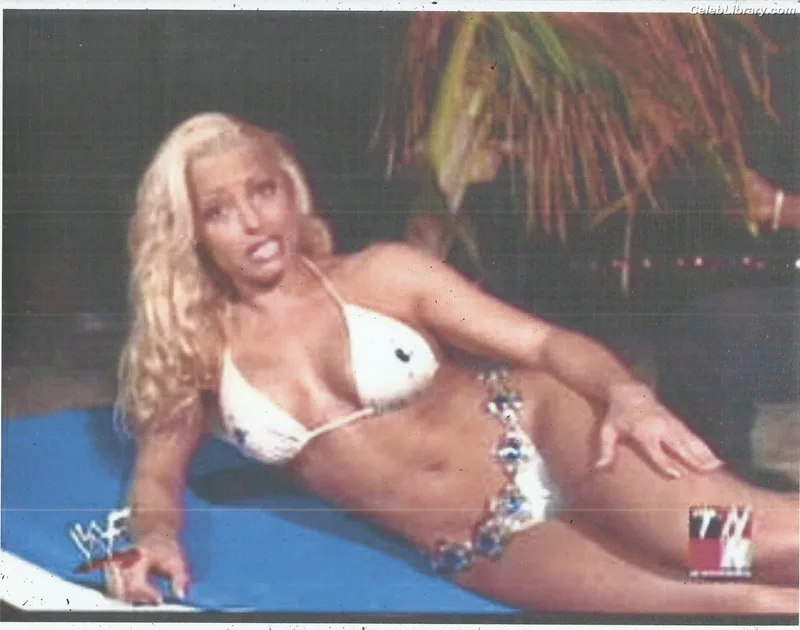 Trish Stratus photo 7 of 1611