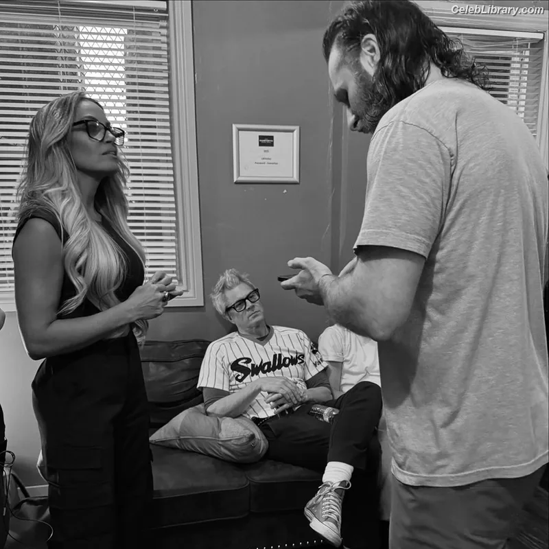 Trish Stratus photo 21 of 1611