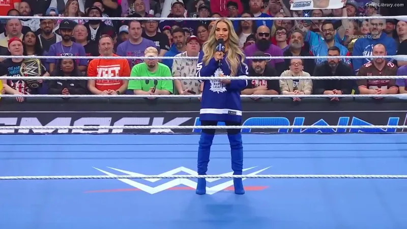Trish Stratus photo 18 of 1611