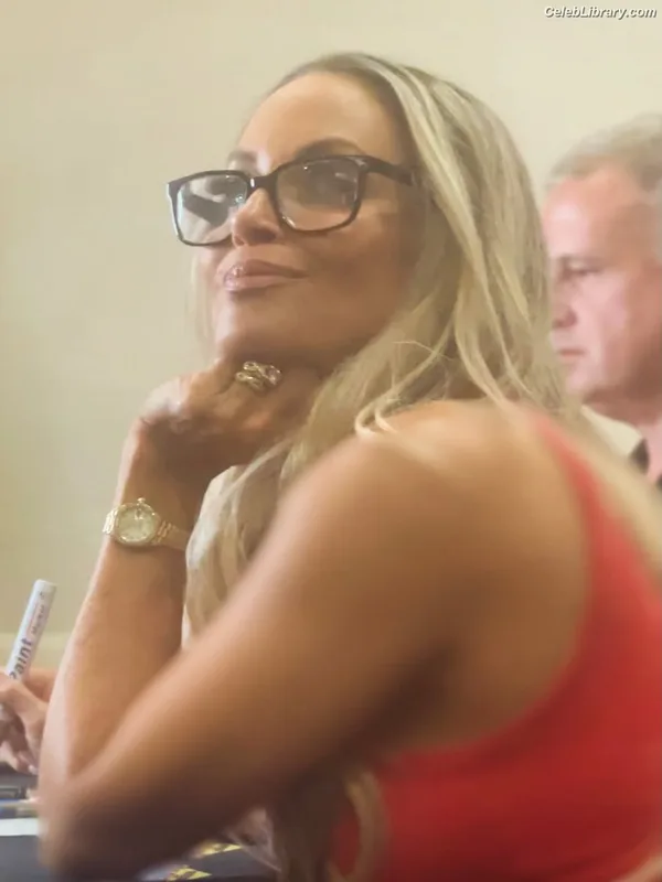 Trish Stratus photo 12 of 1611