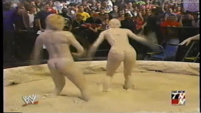 Trish Stratus photo 23 of 1611