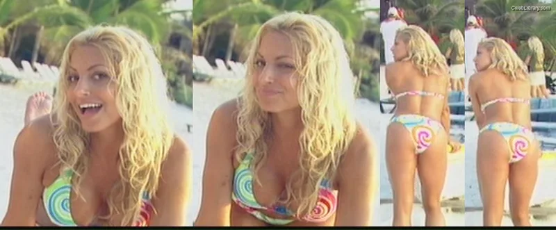 Trish Stratus photo 13 of 1611