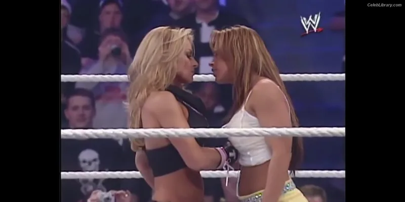 Trish Stratus photo 3 of 1611