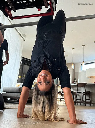Trish Stratus photo 11 of 1611