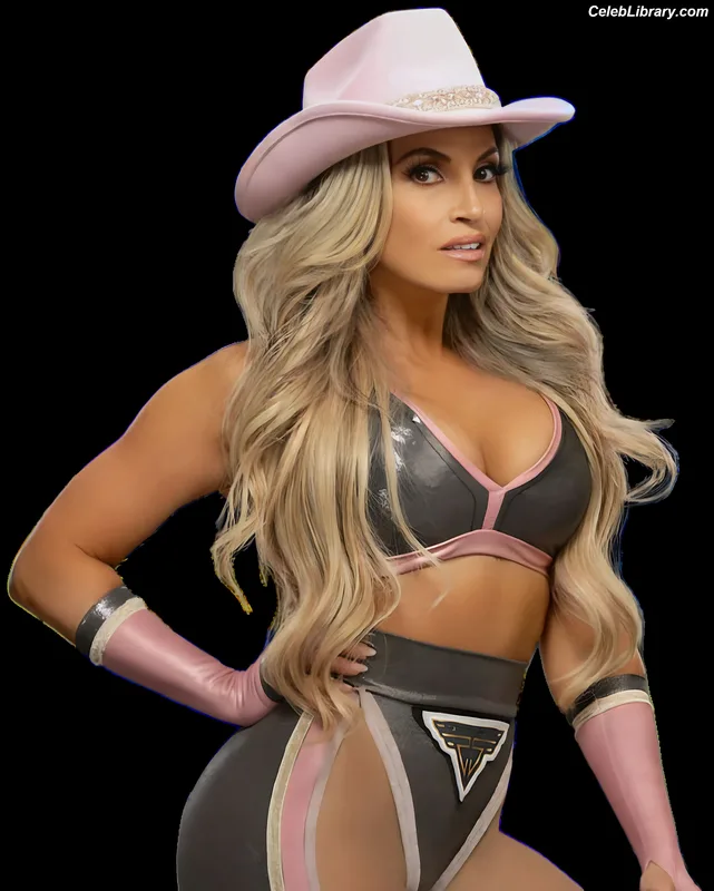 Trish Stratus photo 3 of 1611