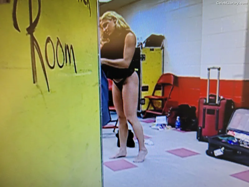 Trish Stratus photo 20 of 1611