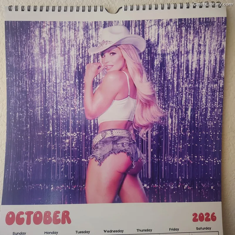 Trish Stratus photo 20 of 1611