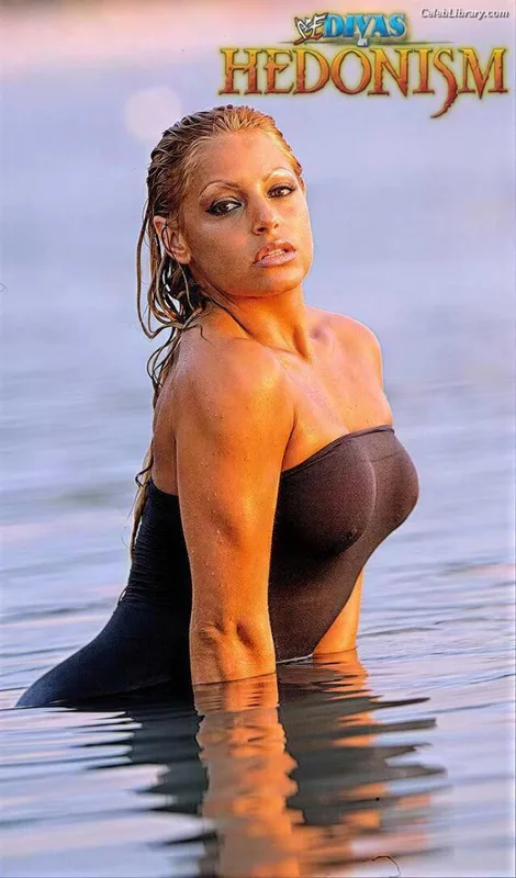 Trish Stratus photo 9 of 1611