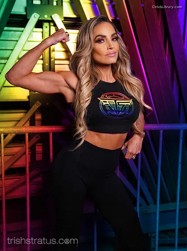 Trish Stratus photo 15 of 1611
