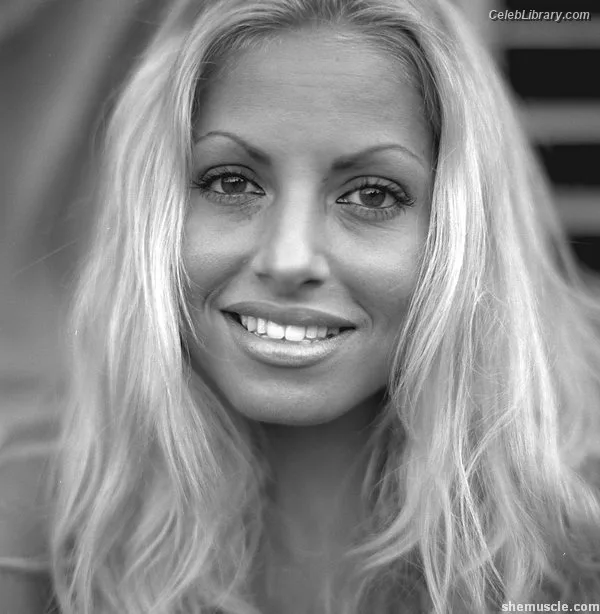 Trish Stratus photo 8 of 1611