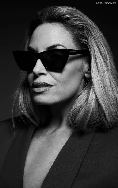Trish Stratus photo 18 of 1611