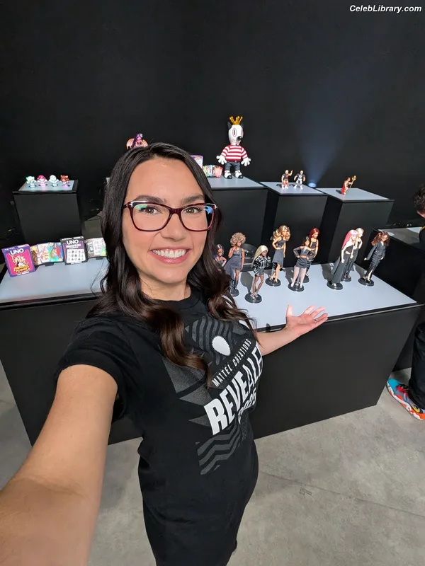 Trisha Hershberger photo 5 of 1447