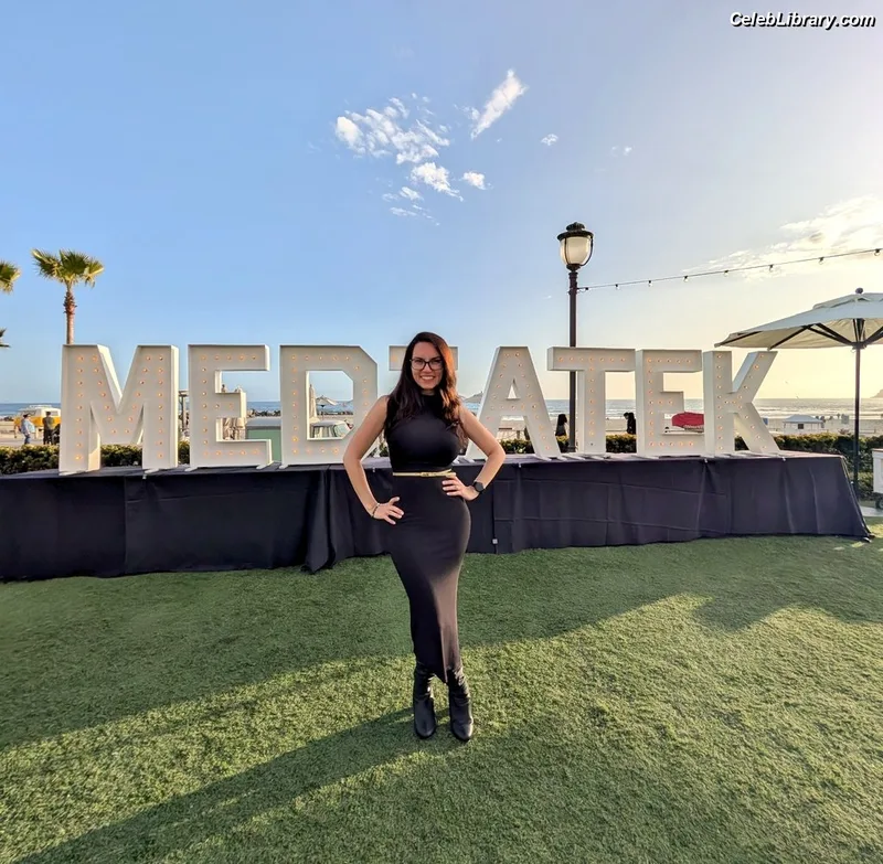 Trisha Hershberger photo 20 of 1447
