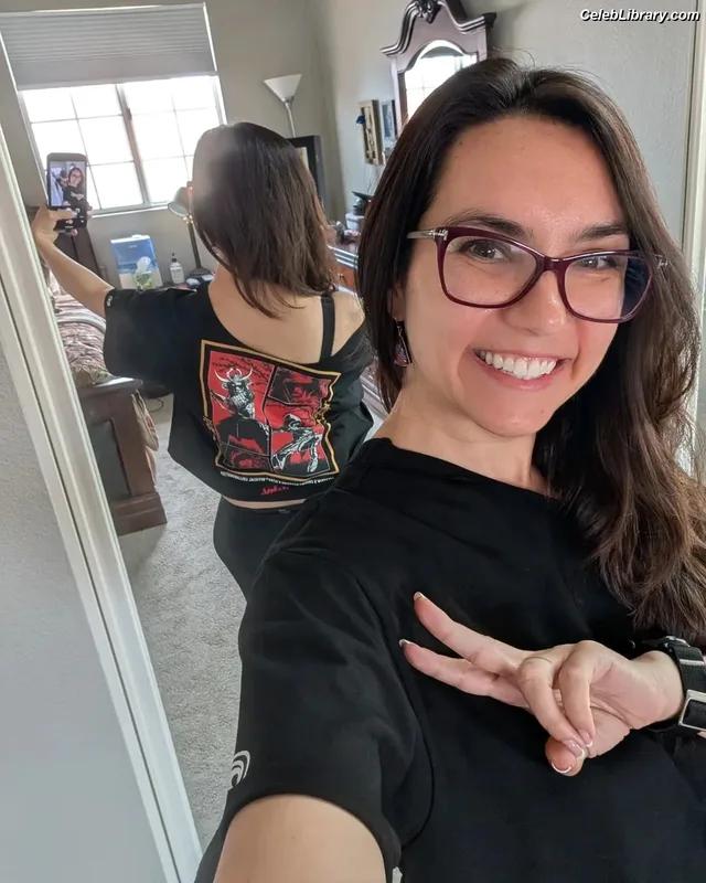 Trisha Hershberger photo 4 of 1447