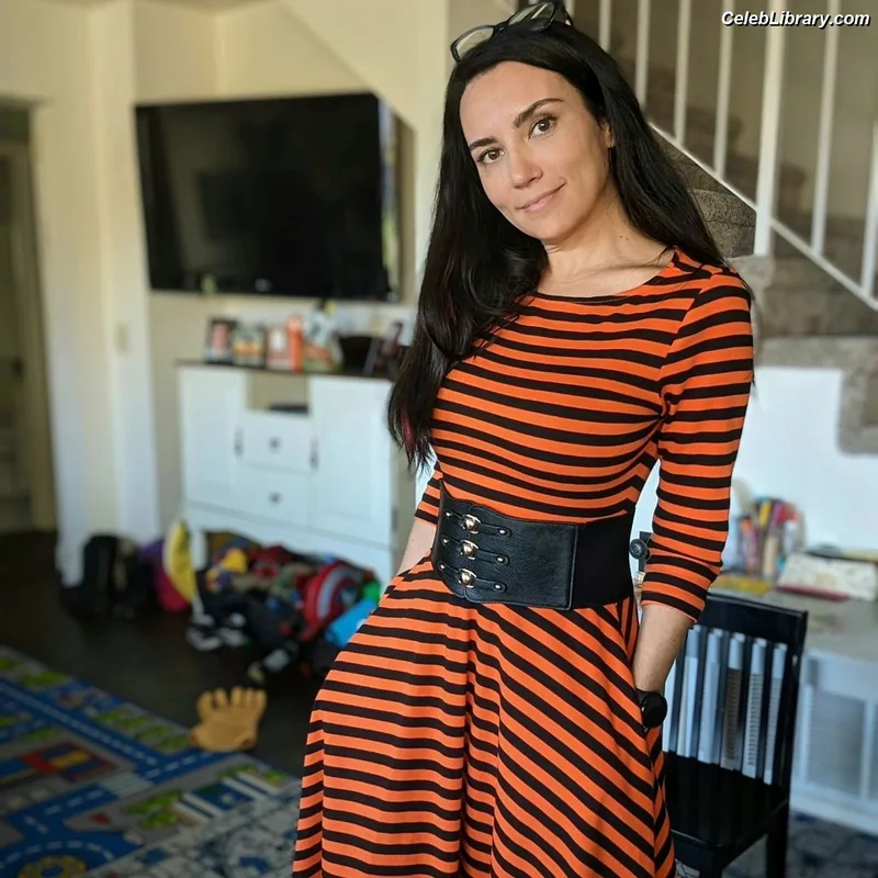 Trisha Hershberger photo 11 of 1447
