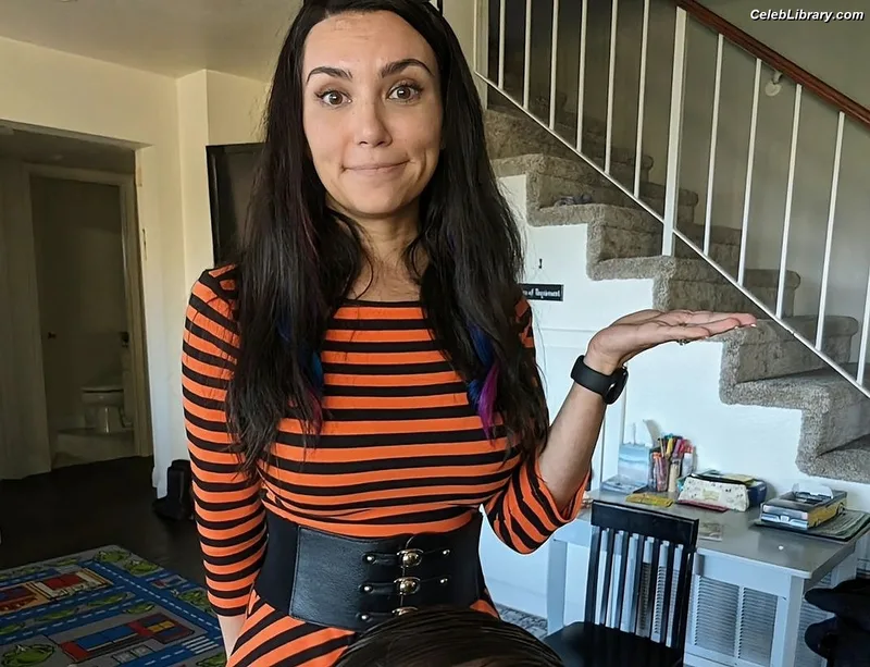 Trisha Hershberger photo 13 of 1447