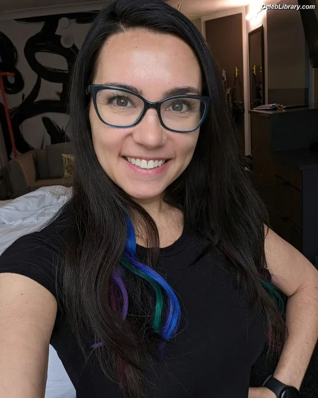 Trisha Hershberger photo 1 of 1447