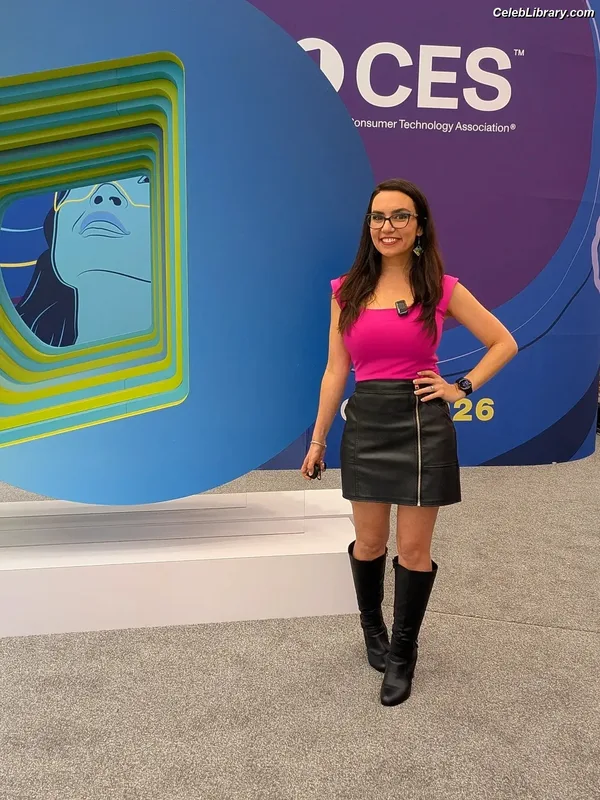 Trisha Hershberger photo 17 of 1447