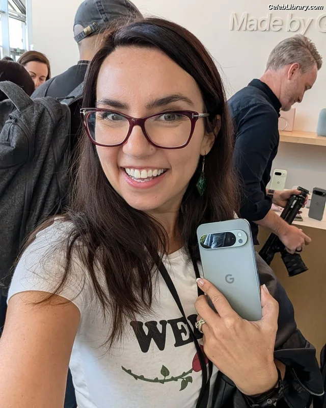 Trisha Hershberger photo 3 of 1447