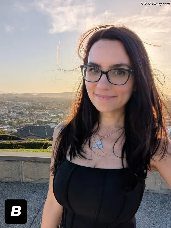 Trisha Hershberger photo 7 of 1447