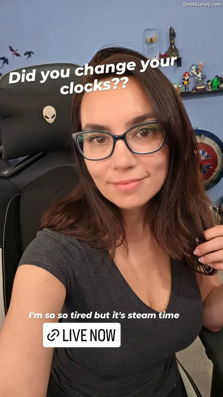 Trisha Hershberger photo 10 of 1447
