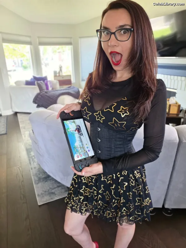 Trisha Hershberger photo 15 of 1447