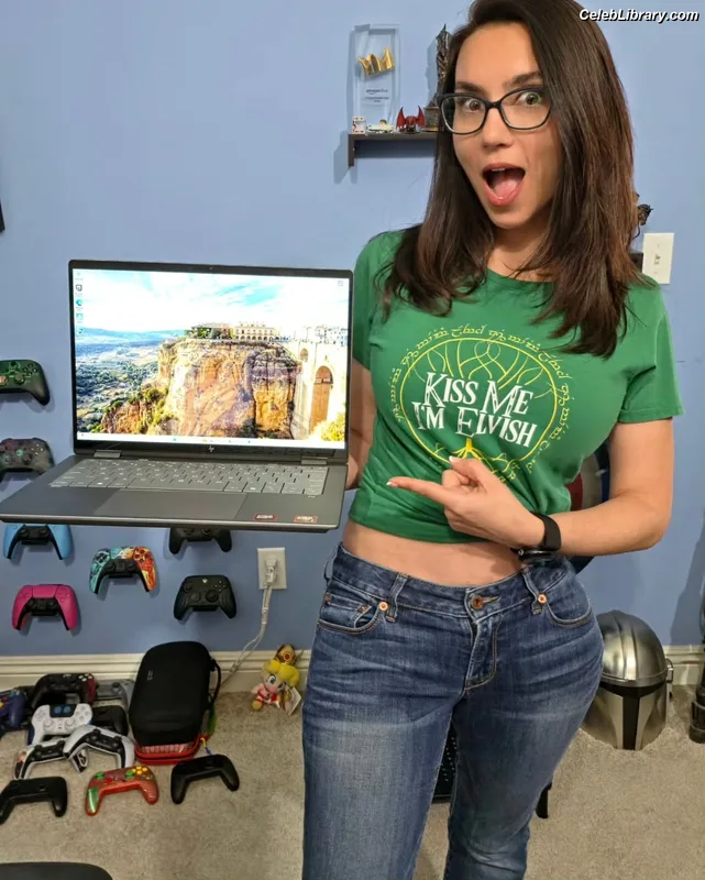 Trisha Hershberger photo 18 of 1447