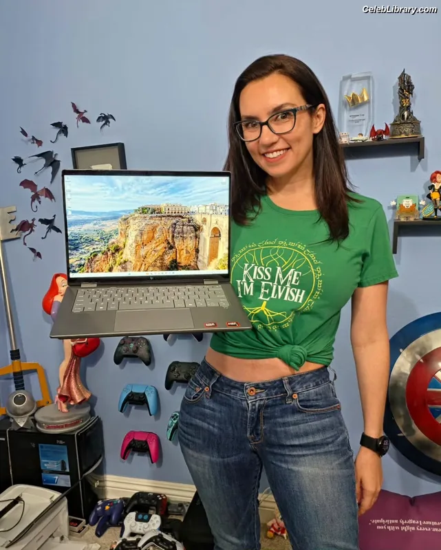 Trisha Hershberger photo 19 of 1447