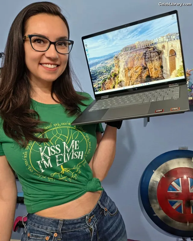 Trisha Hershberger photo 20 of 1447