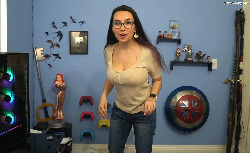 Trisha Hershberger photo 1 of 1447