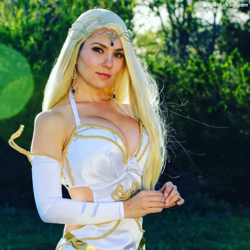 Trisha Hershberger photo 8 of 1447