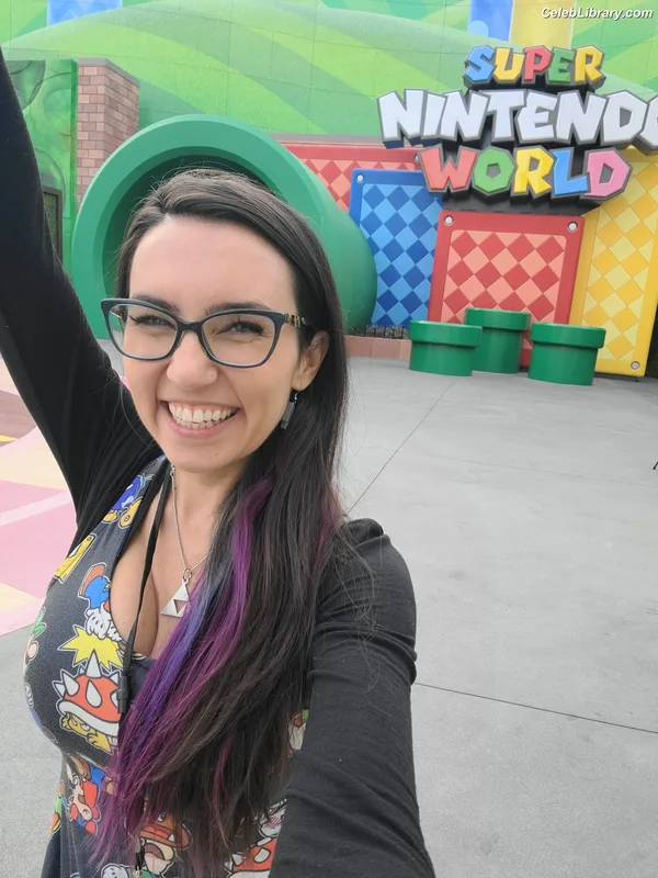 Trisha Hershberger photo 22 of 1447