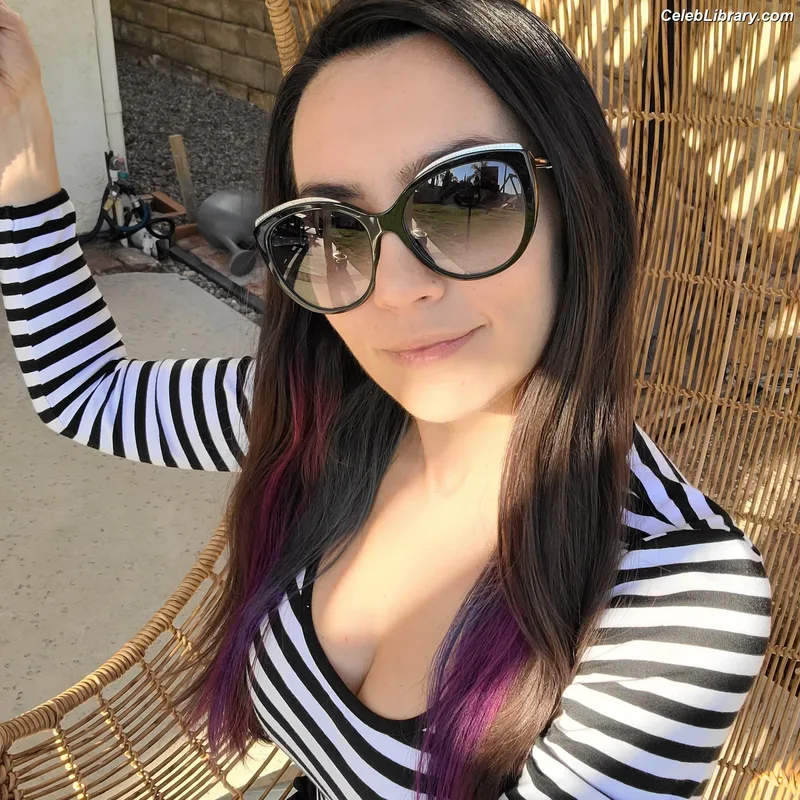 Trisha Hershberger photo 23 of 1447