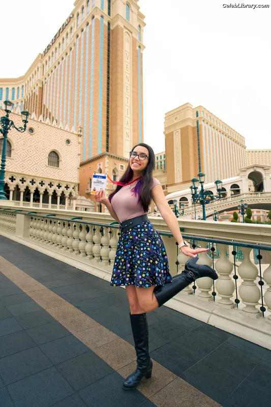 Trisha Hershberger photo 24 of 1447
