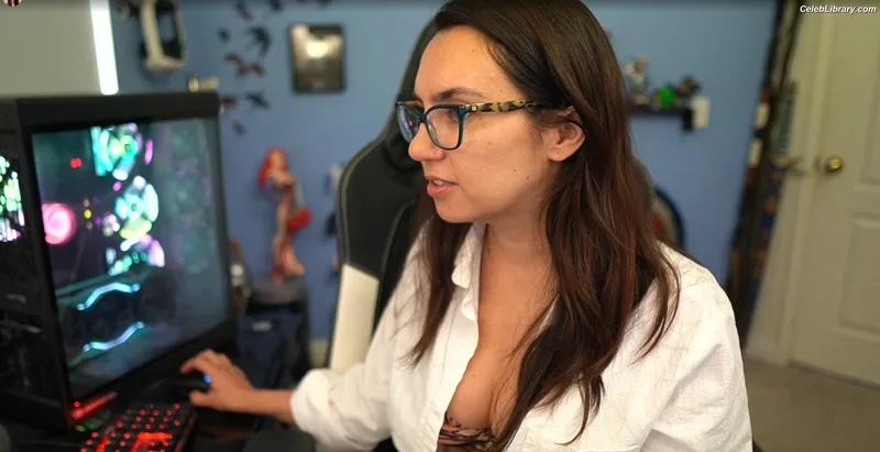 Trisha Hershberger photo 3 of 1447