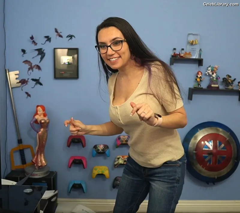 Trisha Hershberger photo 19 of 1447