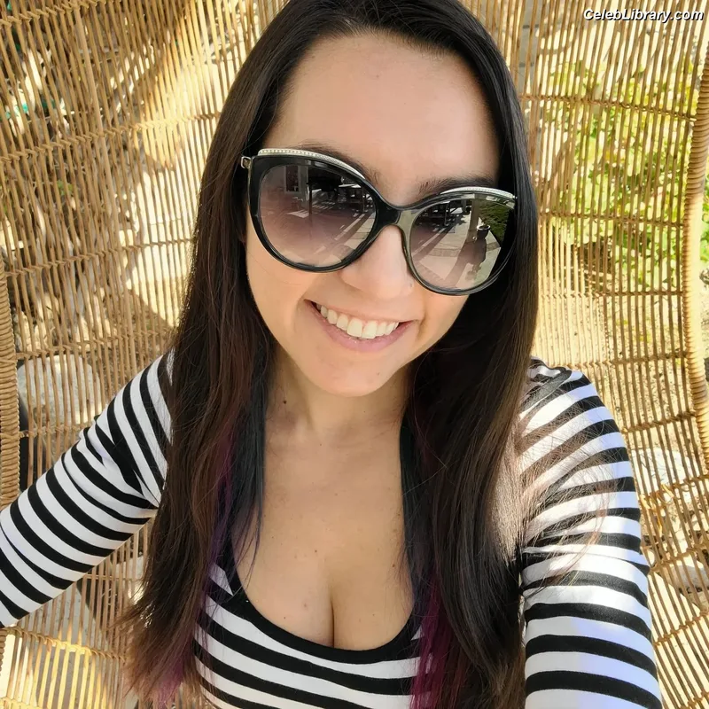 Trisha Hershberger photo 16 of 1447